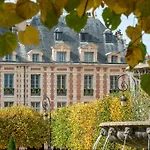 Hotell Cour Des Vosges - Evok Collection Paris