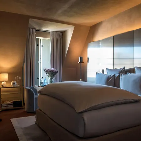 Cour Des Vosges - Evok Collection 5* Paris