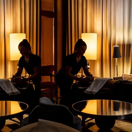 Hotel Cour Des Vosges - Evok Collection