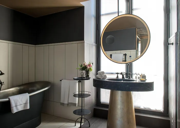 Cour Des Vosges - Evok Collection 파리