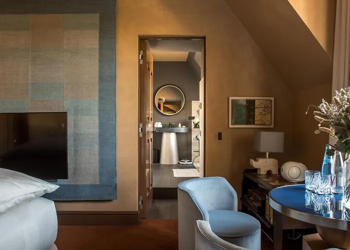 Cour Des Vosges - Evok Collection Hotel Paris