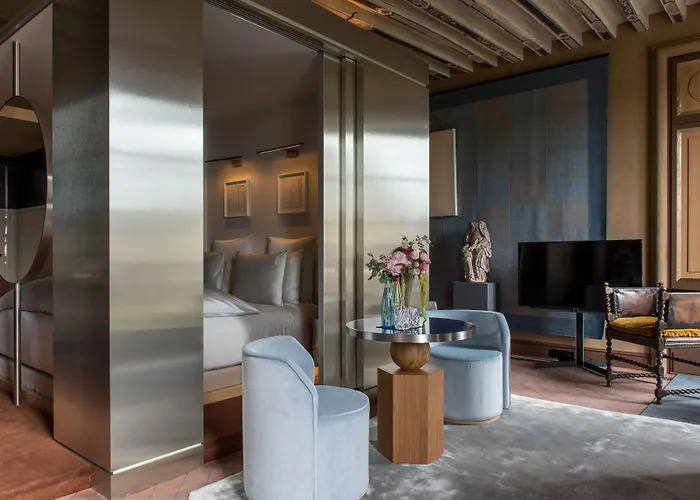Cour Des Vosges - Evok Collection Hotel 5*