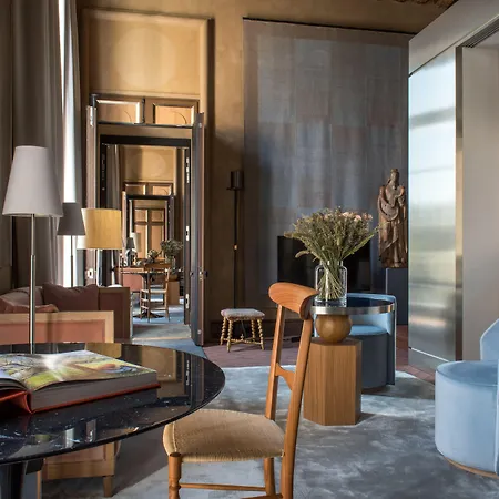 Cour Des Vosges - Evok Collection Hotel 5*